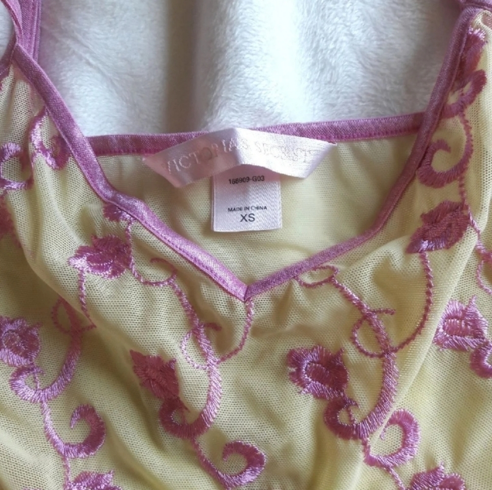 Victoria's Secret Slip, Lingerie, Chemise - Picture 7 of 8